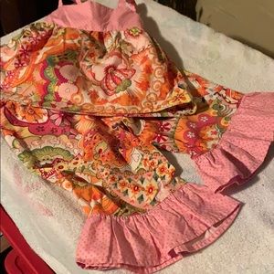 Adorable 2- Pc Top/Bottoms Set!